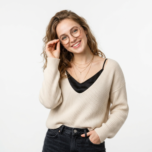 Model Cewek Kacamata 4
